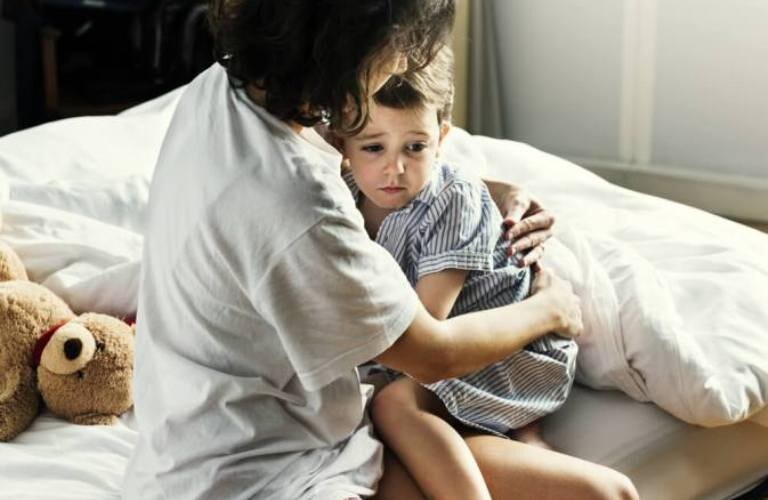 «Спокойной ночи!»: Как избавиться от ночных кошмаров у детей и взрослых?